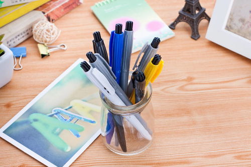 藍(lán)色油筆圓珠筆 學(xué)生文具辦公用品按動圓珠筆批發(fā)